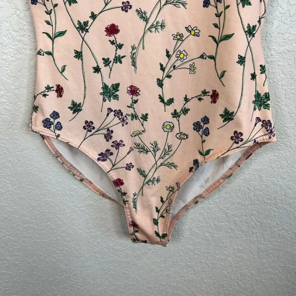 Adidas Floral Bodysuit Women's Size XS Pink Short Sleeve Casual Snap Closure - Picture 3 of 10